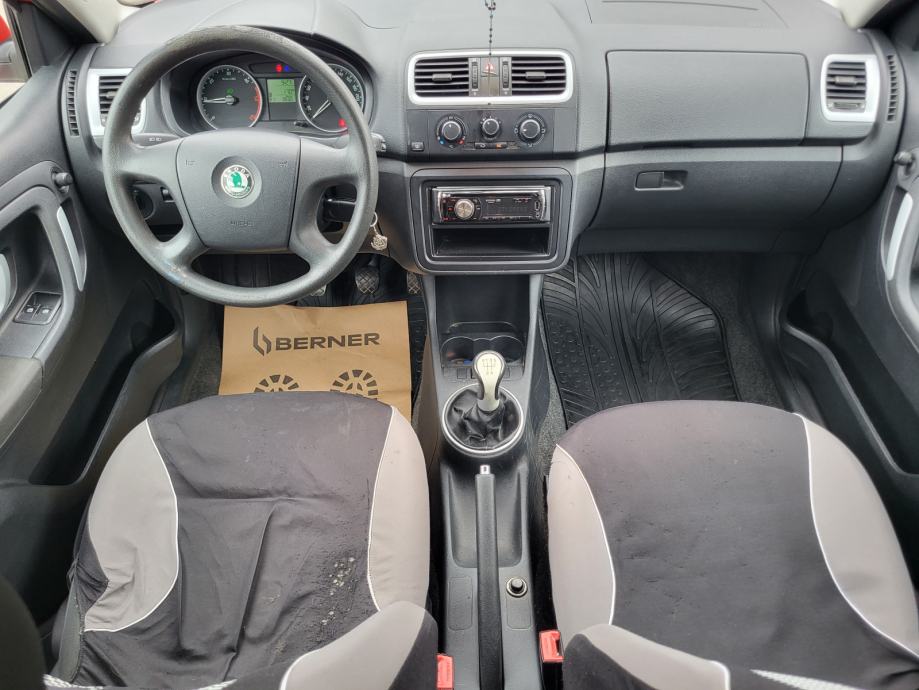 ŠKODA FABIA 1.4 TDI PD KLIMA SERVO AUTORADIO MP3 REG 01/2027, fotografija 12