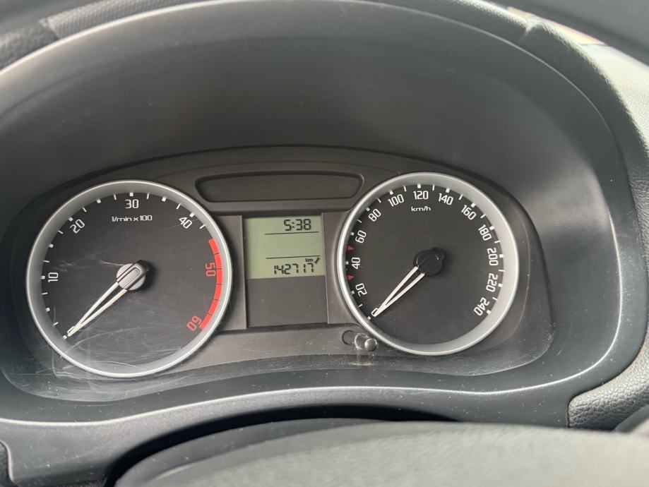 Škoda Fabia 1,4 TDI, fotografija 6