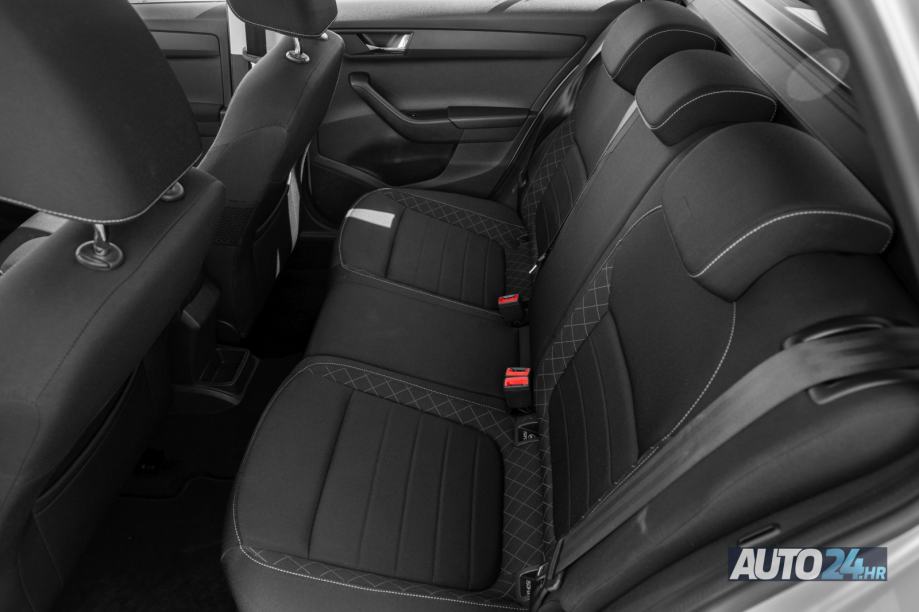 Škoda Fabia 1,4 TDI Style|RATA 97€|1.VL|SERVISNA+VEL SERVIS|2X KOTAČI, fotografija 9