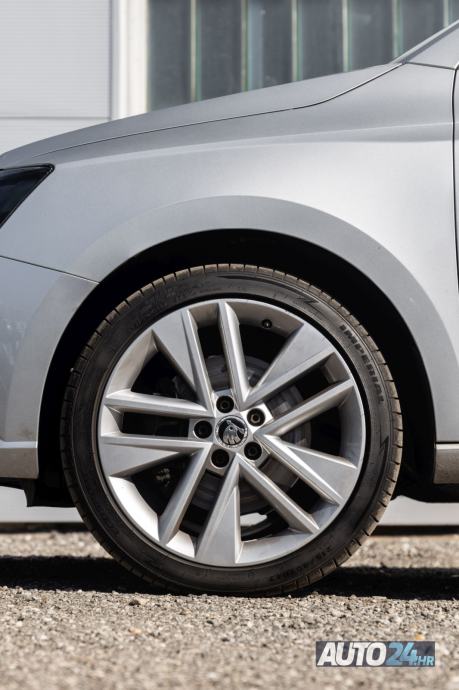 Škoda Fabia 1,4 TDI Style|RATA 97€|1.VL|SERVISNA+VEL SERVIS|2X KOTAČI, fotografija 10