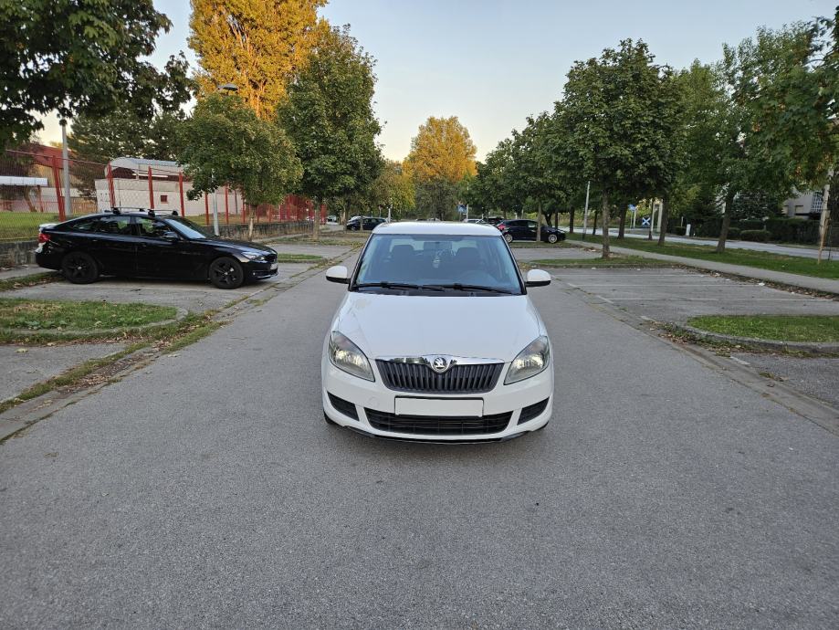Škoda Fabia 1,6 TDI, 2013 god, reg. 01/27, top stanje !!, fotografija 7