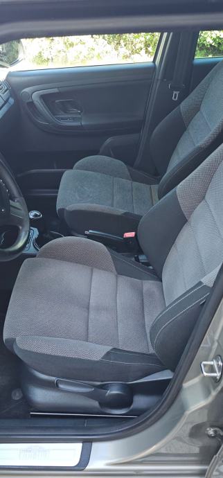 ŠKODA FABIA 1,6 TDI 77 KW MONTE CARLO AKCIJA!!!!, fotografija 15
