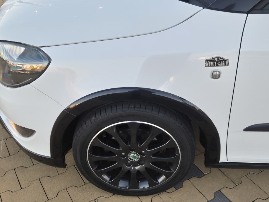 Škoda Fabia 1,6 TDI*MONTE CARLO 2012*FULL OPREMA*, fotografija 4