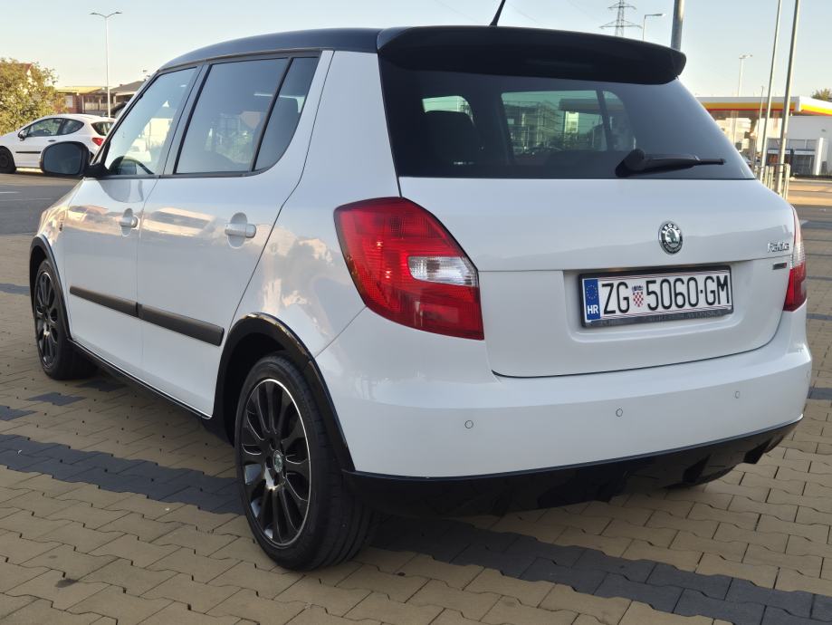 Škoda Fabia 1,6 TDI*MONTE CARLO 2012*FULL OPREMA*, fotografija 3