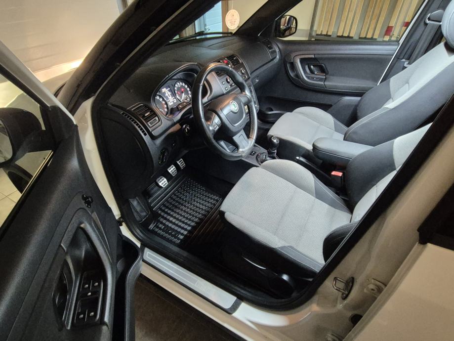 Škoda Fabia 1,6 TDI*MONTE CARLO 2012*FULL OPREMA*, fotografija 10