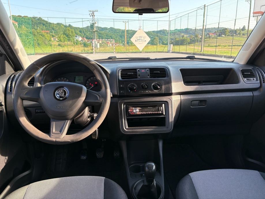 Škoda Fabia 1,6 TDI, fotografija 4