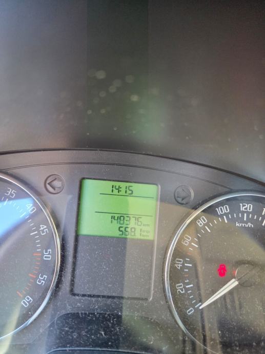 Škoda Fabia 1,6 TDI, 148300km, fotografija 3