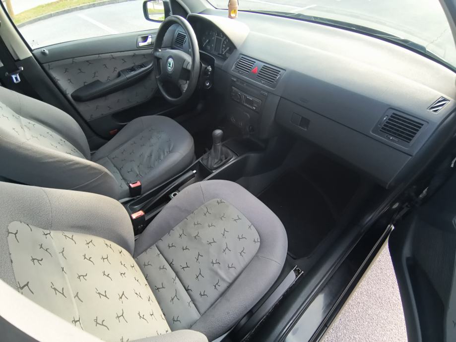 Škoda Fabia 1,9 TDI 74kw, fotografija 10