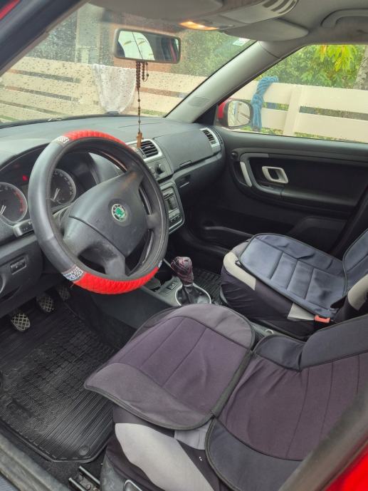 Škoda Fabia Classic 1,2, fotografija 2