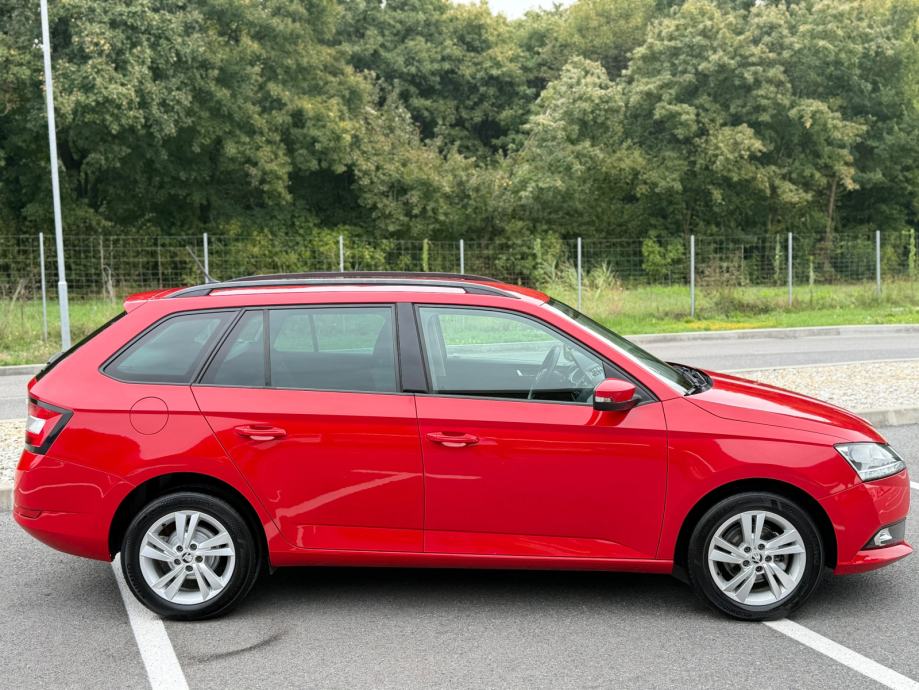 Škoda Fabia Combi 1.0 MPI STYLE 75 Ks * Tempomat * Alu felge * Hr auto, fotografija 6