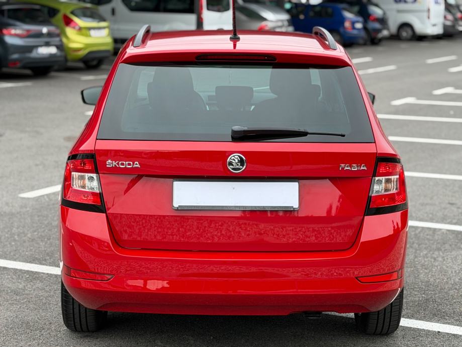 Škoda Fabia Combi 1.0 MPI STYLE 75 Ks * Tempomat * Alu felge * Hr auto, fotografija 8