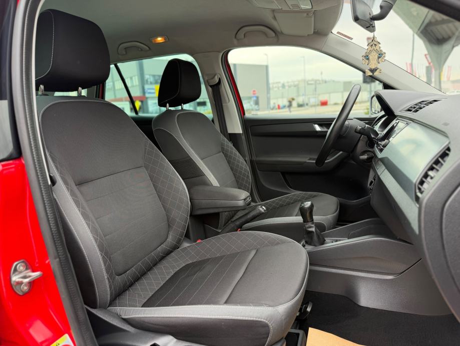 Škoda Fabia Combi 1.0 MPI STYLE 75 Ks * Tempomat * Alu felge * Hr auto, fotografija 13