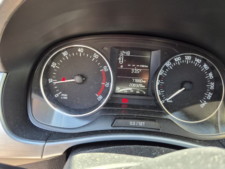 Škoda Fabia Combi 1,0, fotografija 8