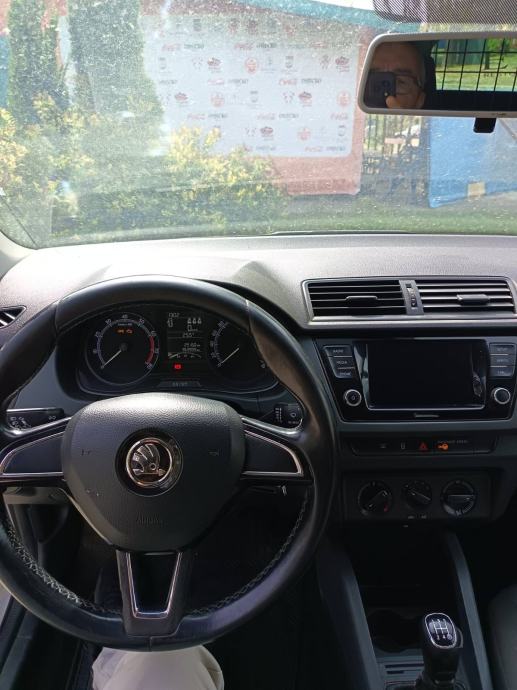 Škoda Fabia Combi 1,0, fotografija 8