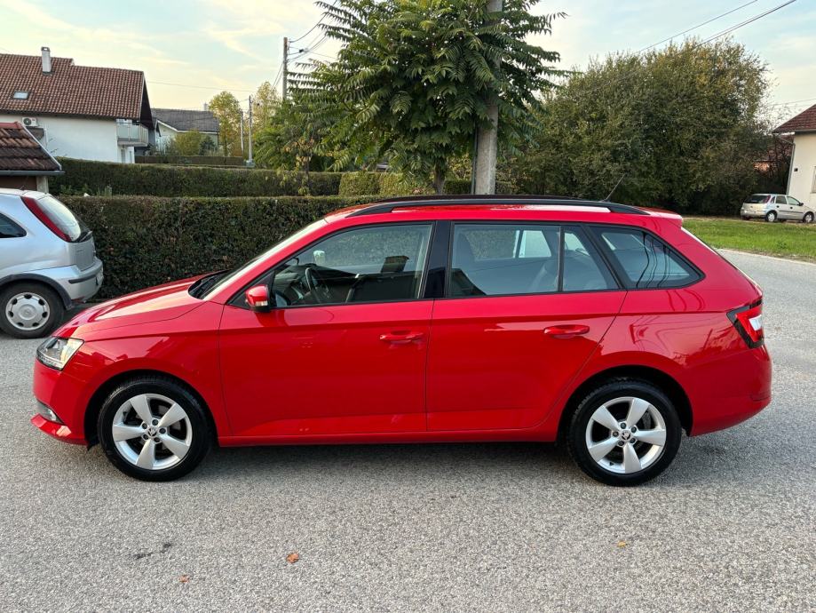 Škoda Fabia Combi 1,0 Style,Redizajn,Reg06/27god., fotografija 7