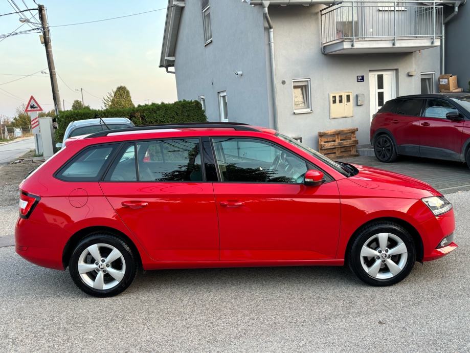 Škoda Fabia Combi 1,0 Style,Redizajn,Reg06/27god., fotografija 8