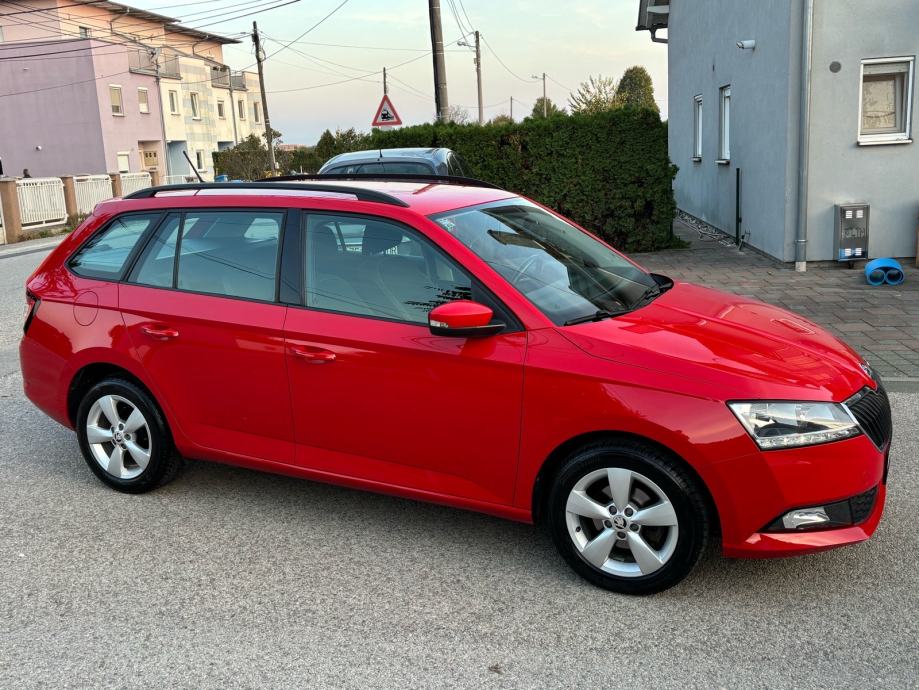 Škoda Fabia Combi 1,0 Style,Redizajn,Reg06/27god., fotografija 6