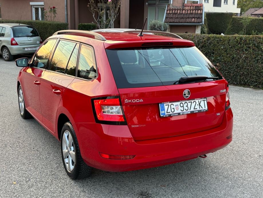 Škoda Fabia Combi 1,0 Style,Redizajn,Reg06/27god., fotografija 9