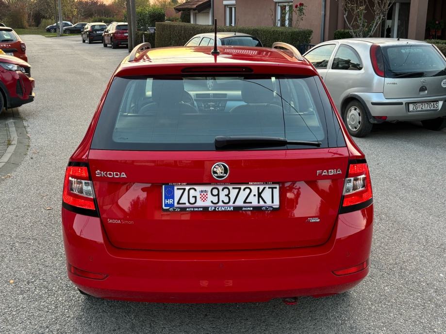 Škoda Fabia Combi 1,0 Style,Redizajn,Reg06/27god., fotografija 10