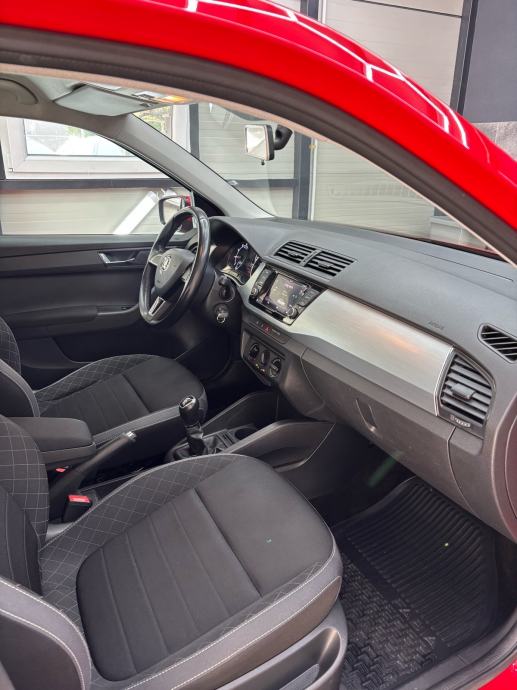 Škoda Fabia Combi 1,0 Style,Redizajn,Reg06/27god., fotografija 14
