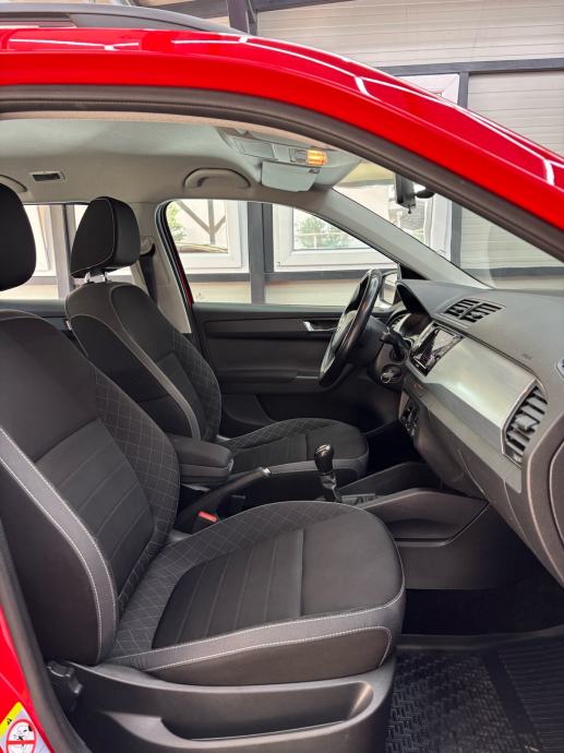 Škoda Fabia Combi 1,0 Style,Redizajn,Reg06/27god., fotografija 17