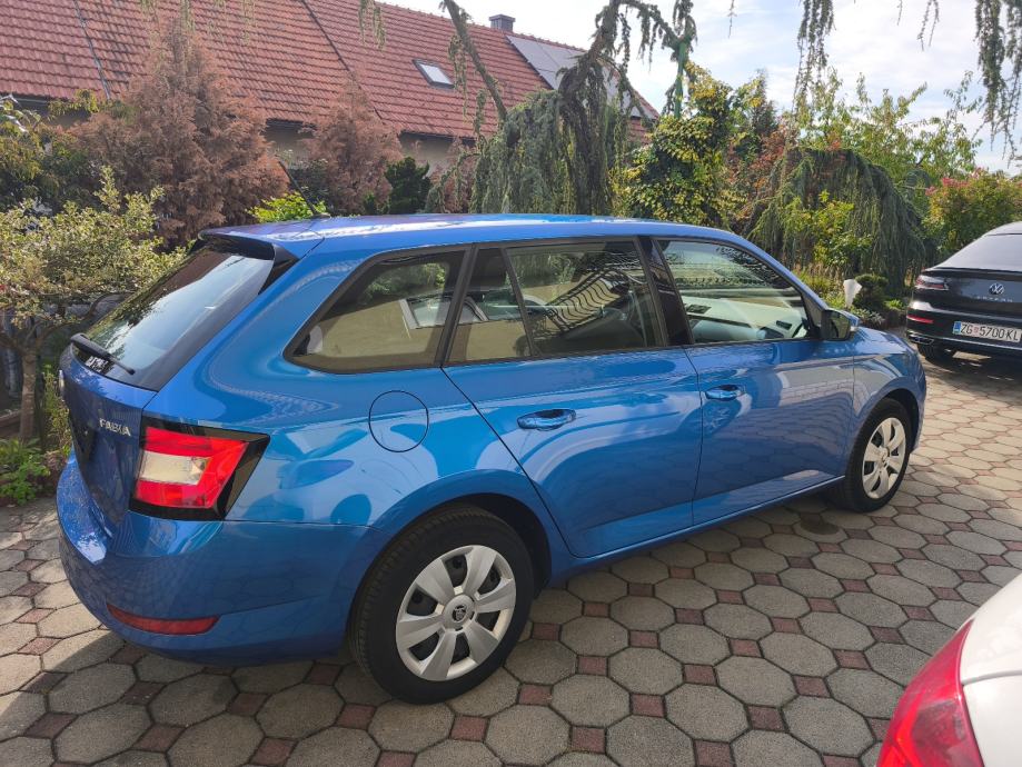 Škoda Fabia Combi 1.0 TSI,HR auto, fotografija 4