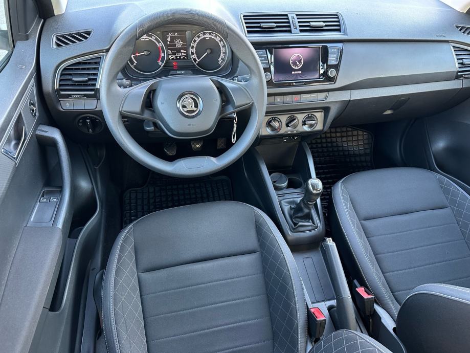 Škoda Fabia Combi 1,0 TSI N1 2021g Prvi vlasnik..u Pdv-u..Prilika!, fotografija 4