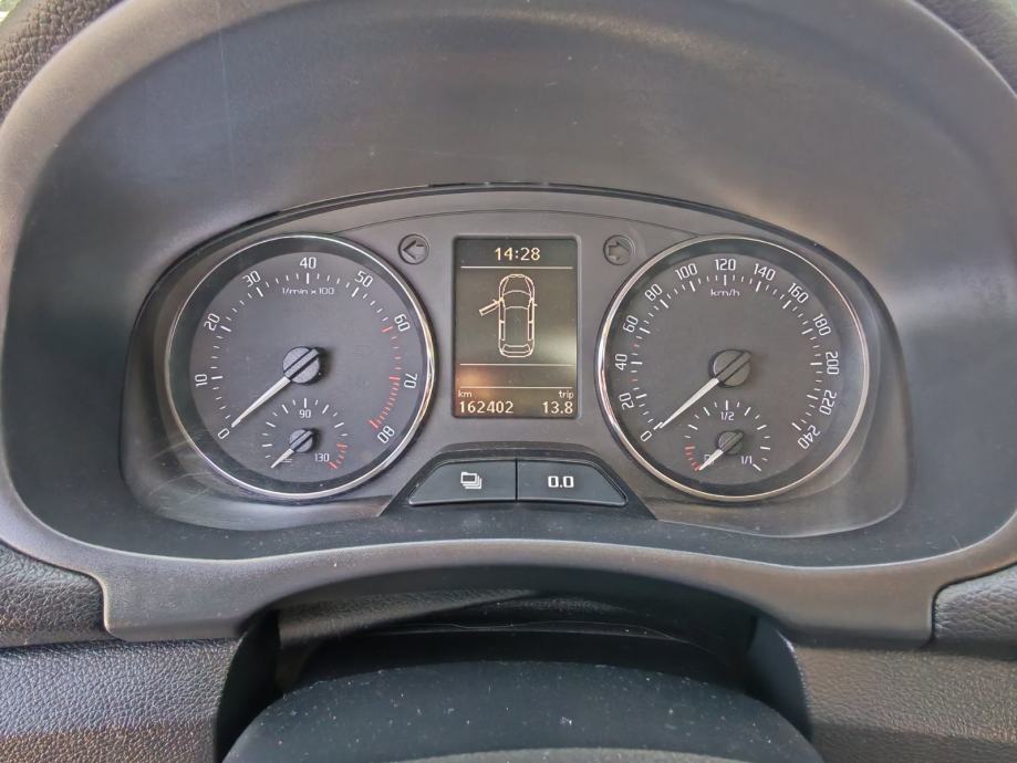 Škoda Fabia Combi 1,2 TSI,2010godina,registriran godinu dana, fotografija 13