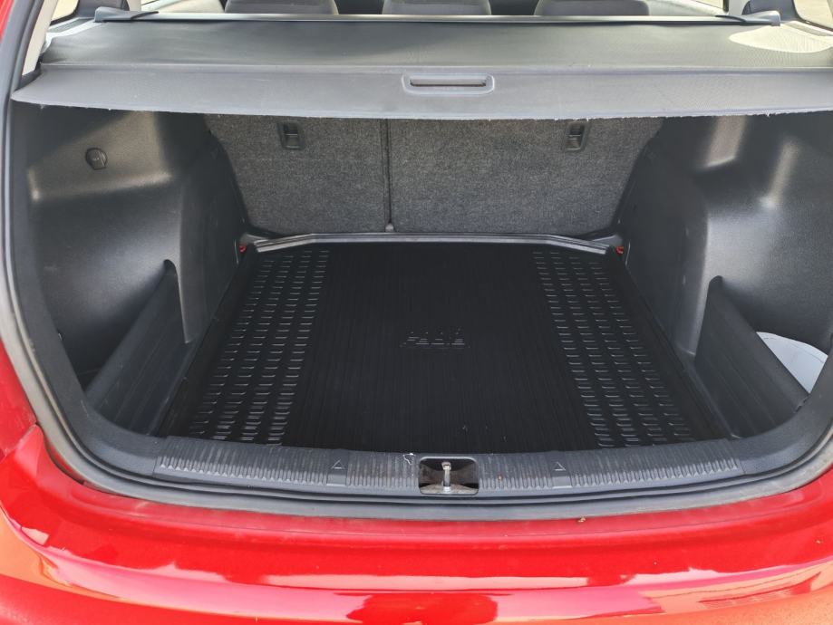 Škoda Fabia Combi 1,2 TSI,2010godina,registriran godinu dana, fotografija 11