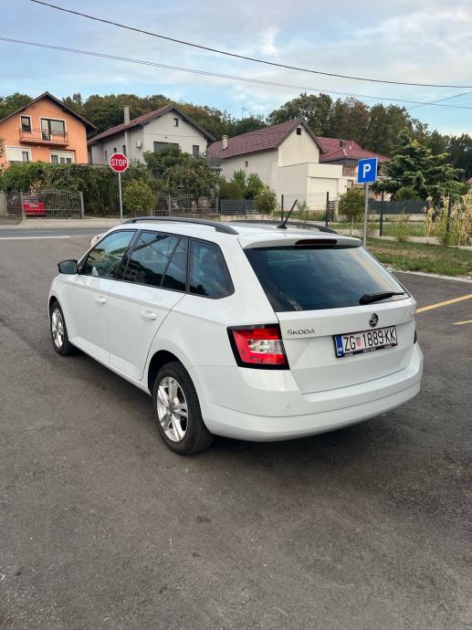 Škoda Fabia Combi 1,4 TDI DSG automatik REG GOD DANA, fotografija 6