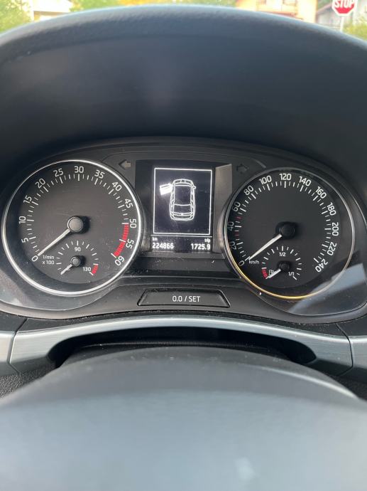 Škoda Fabia Combi 1,4 TDI DSG automatik REG GOD DANA, fotografija 9