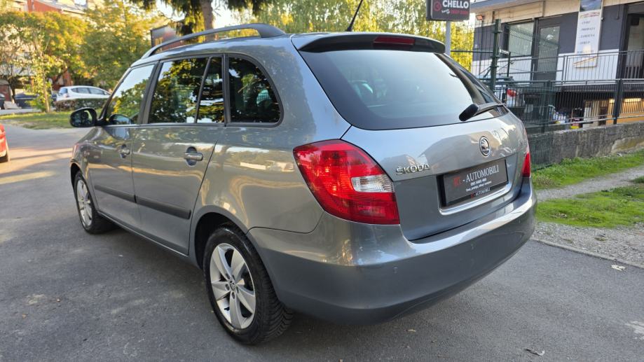 Škoda Fabia Combi 1,6 TDI, servisna, klima, tempo, pdc, TOP STANJE..., fotografija 5