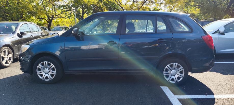 Škoda Fabia Combi 1,6 TDI, fotografija 4