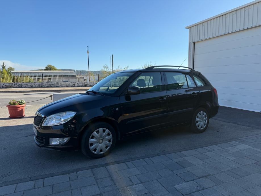 Škoda Fabia Combi 1.6 TDI, fotografija 2