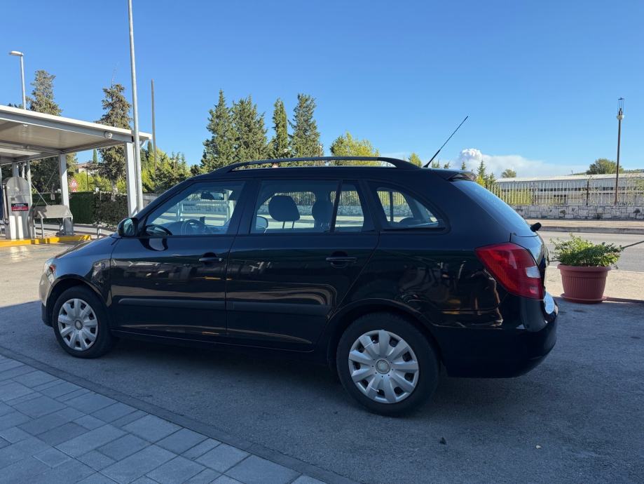 Škoda Fabia Combi 1.6 TDI, fotografija 4