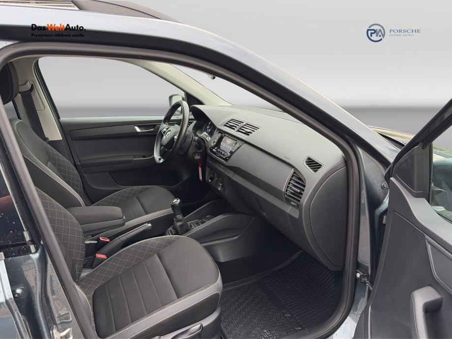 Škoda FABIA Combi Edition 1.0 TSI, fotografija 10