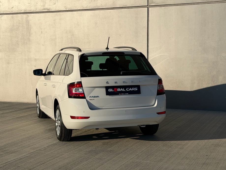 Škoda Fabia Combi SIMPLY 1,0 TSI HR AUTO NIJE UVOZ JAMSTVO, fotografija 11