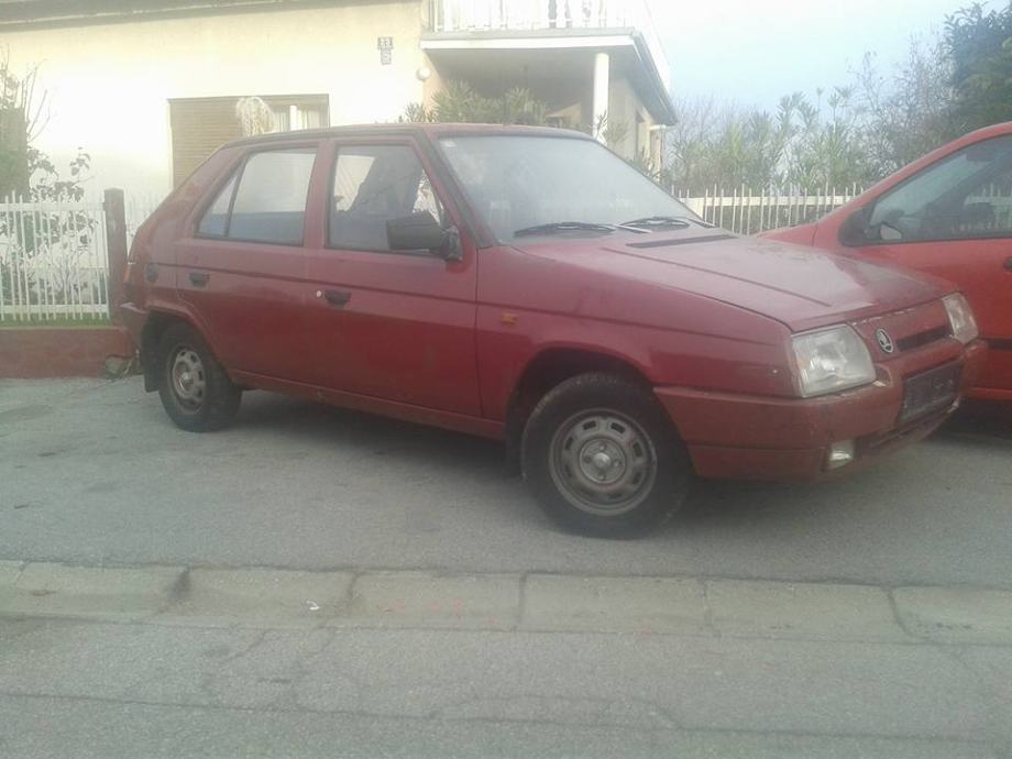 Škoda Favorit 135, samo 850 kuna, FIXNO, Vel Gorica