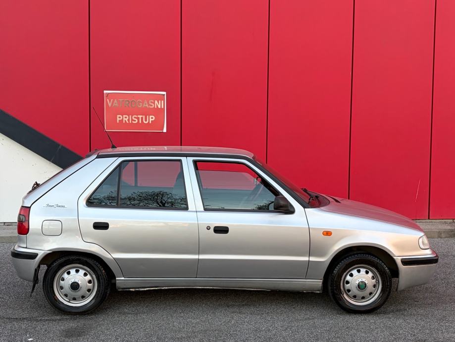 ŠKODA FELICIA 1.3 LXI PRVI VLASNIK 90.000 KM REGISTRIRANA!!!, fotografija 6