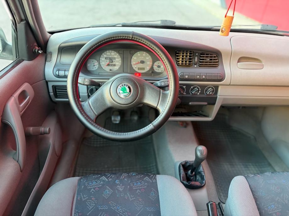 ŠKODA FELICIA 1.3 LXI PRVI VLASNIK 90.000 KM REGISTRIRANA!!!, fotografija 10