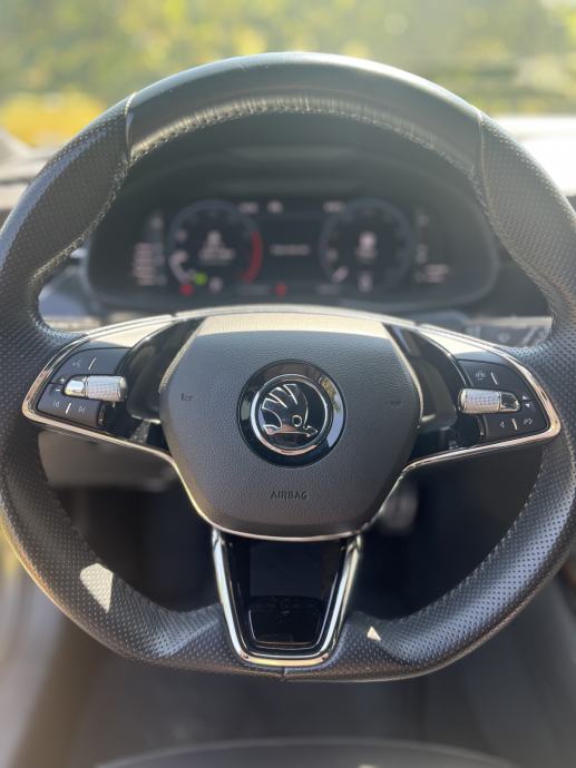 Škoda Kamiq 1,0 TSI automatik, fotografija 4