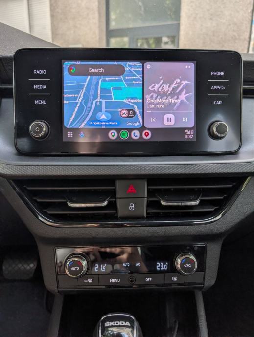 Škoda Kamiq 2021 1,0 TSI DSG 42000km, fotografija 9