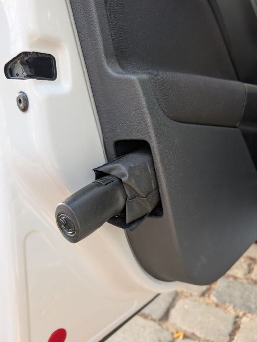 Škoda Kamiq 2021 1,0 TSI DSG 42000km, fotografija 13
