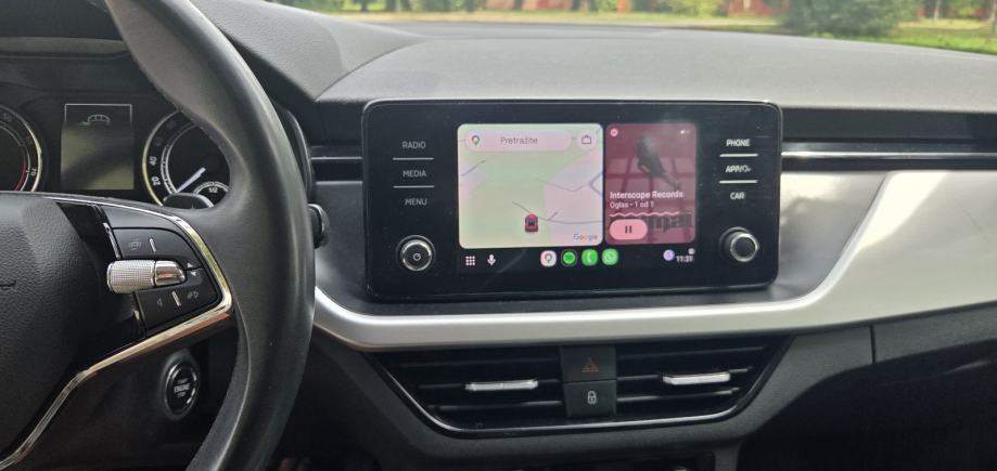 Škoda Kamiq 1,0 TSI automatik, fotografija 9