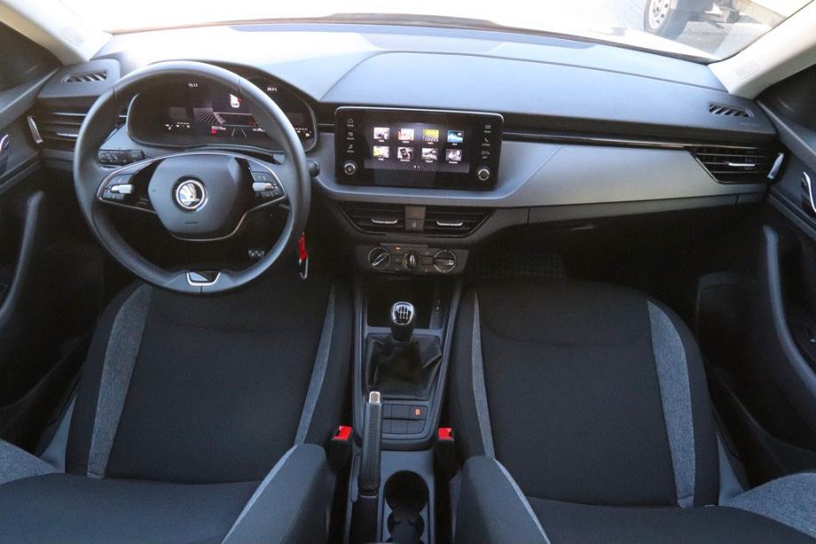Škoda Kamiq 1.0 TSI Essence VIRTUAL COCKPIT -Full LED-, fotografija 5