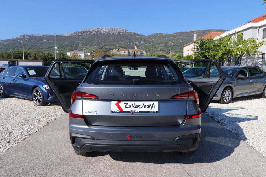 Škoda Kamiq 1.0 TSI Essence VIRTUAL COCKPIT -Full LED-, fotografija 16