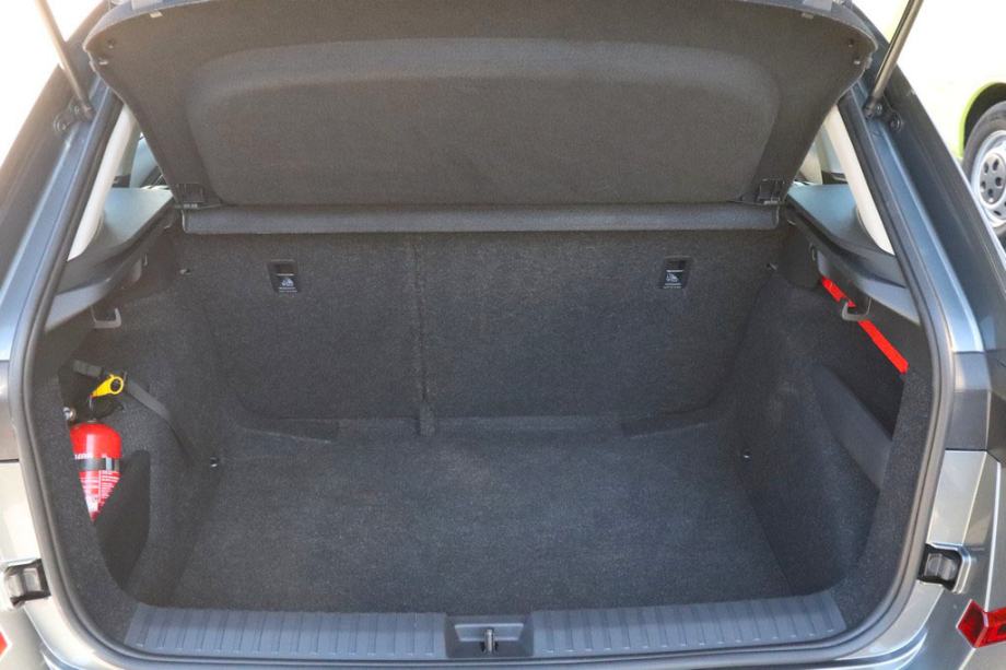 Škoda Kamiq 1.0 TSI Essence VIRTUAL COCKPIT -Full LED-, fotografija 11