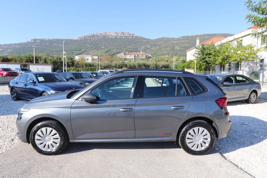 Škoda Kamiq 1.0 TSI Essence VIRTUAL COCKPIT -Full LED-, fotografija 3