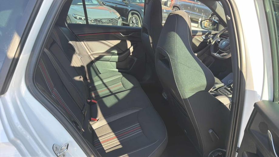 SKODA KAMIQ 2024 • PREMIUM jamstvo • AutoZubak Rabljena, fotografija 10