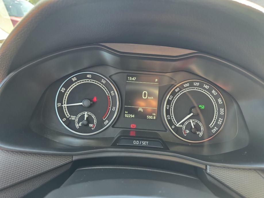 Škoda Kamiq Ambition 1.0 Turbo DSG 81kw - 1 godina garancije!, fotografija 10